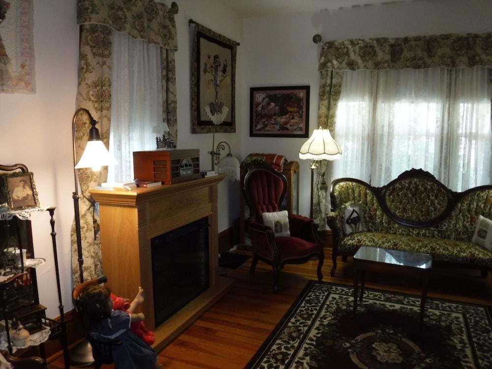 The Silk Pincushion (Adults Only) Bed & Breakfast Golden Luaran gambar