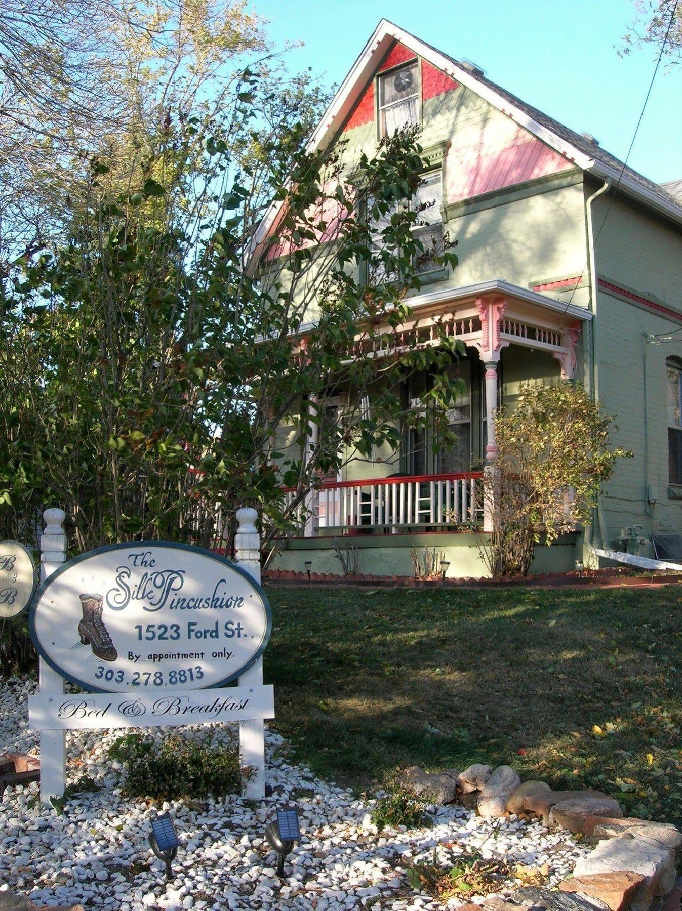The Silk Pincushion (Adults Only) Bed & Breakfast Golden Luaran gambar